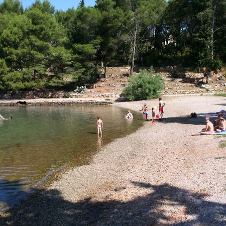 Apartments By The Sea Stari Grad, Hvar - 16392 Стари Град Екстериор снимка